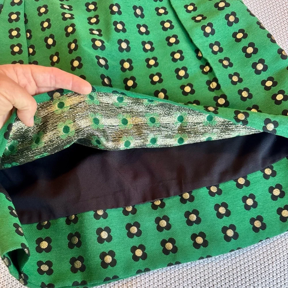 ANTHROPOLOGIE + HD in Paris Green & Gold Patterned Mini Skirt